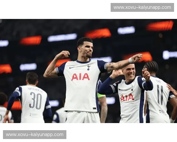 直播热刺——与每一刻热血同频的英超现场体验