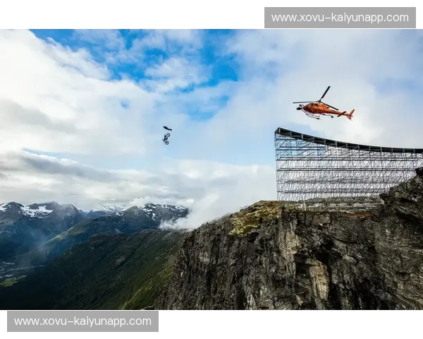 绿野火龙：戈亚尼亚德比，一场关于信仰、尊严与领土的终极博弈